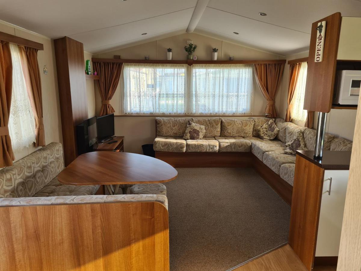 8 Berth On Coastfields Ingoldmells Apartment Exterior photo